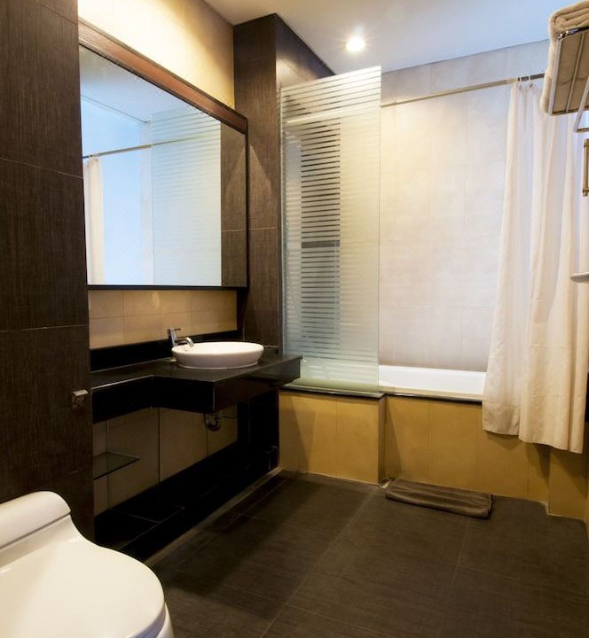 Photo of Bathroom in Sunset Road
