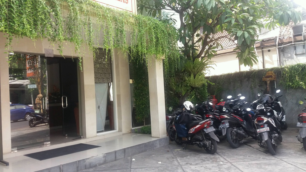 Photo of Others in Petitenget