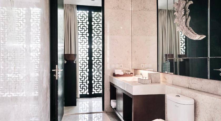 Photo of Bathroom in Sawangan