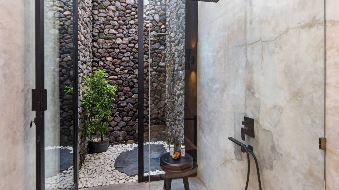 Photo of Bathroom in Drupadi