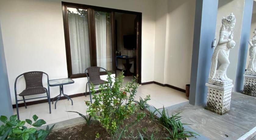 Photo of Patio Balcony in Kartika Plaza