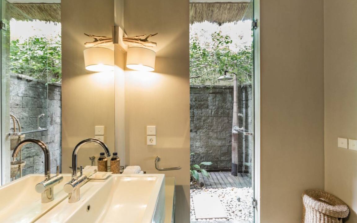 Photo of Bathroom in Munggu