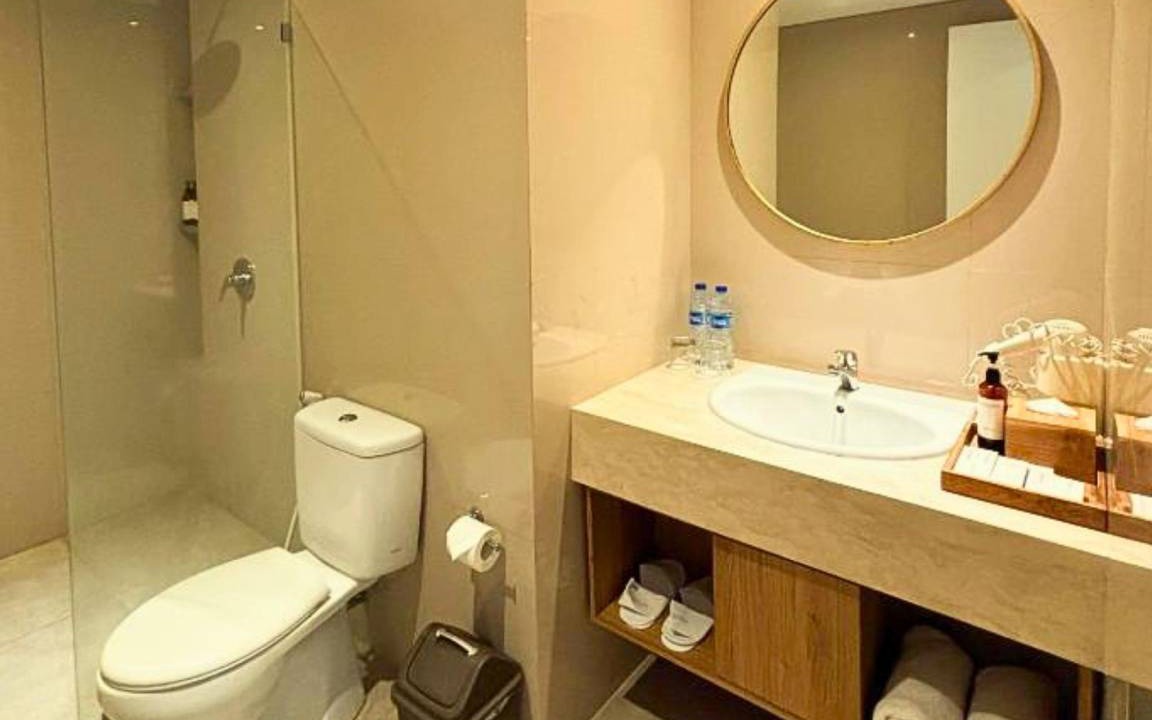 Photo of Bathroom in By Pass Ngurah Rai Kuta