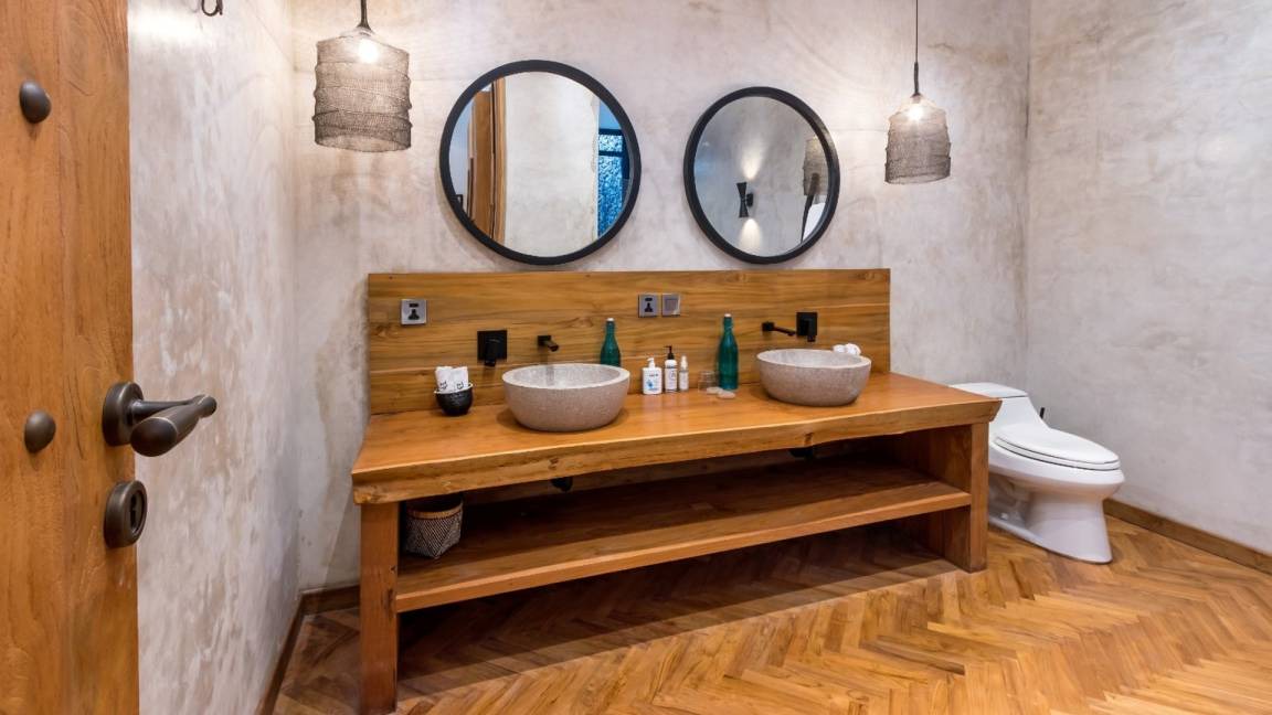 Photo of Bathroom in Drupadi