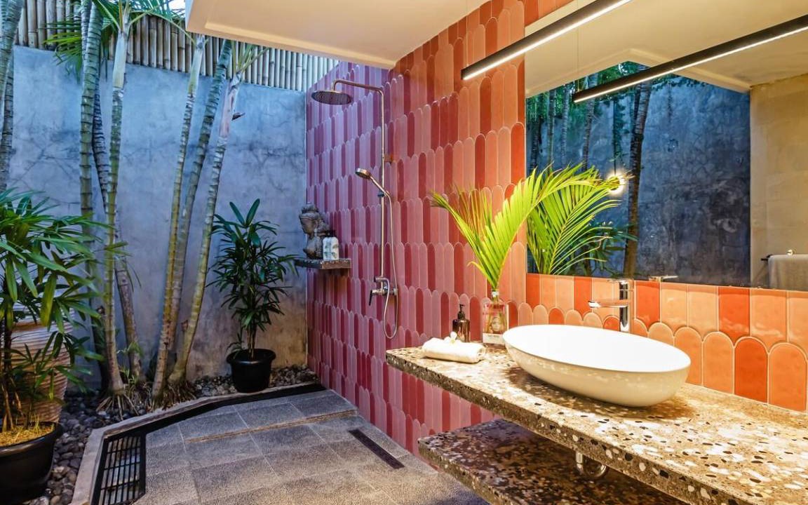 Photo of Bathroom in Laksmana