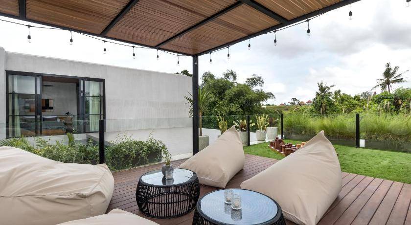 Photo of Patio Balcony in Padonan