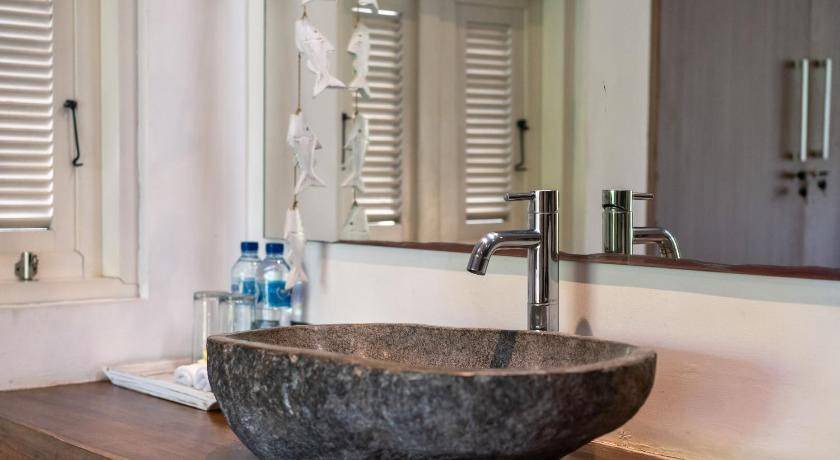 Photo of Bathroom in Dyanapura