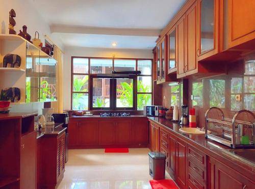 Photo of Kitchen in Kartika Plaza