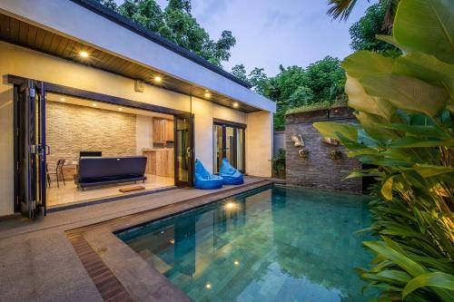 Photo of Outdoor in Bukit