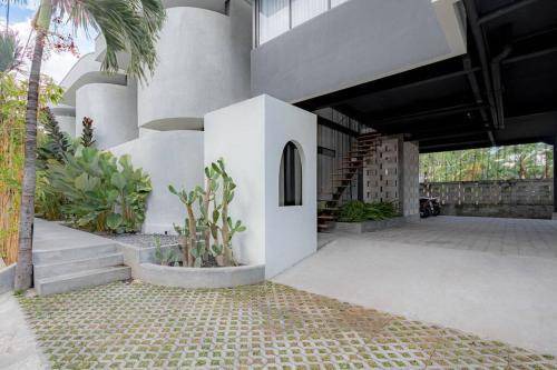 Photo of Patio Balcony in By Pass Ngurah Rai
