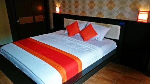 Photo of Bedroom in Kartika Plaza