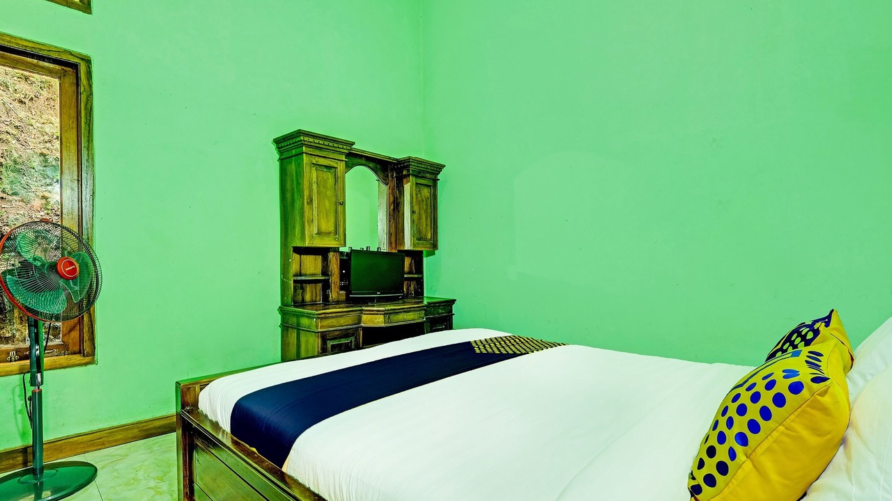 Photo of Bedroom in Bulukerto