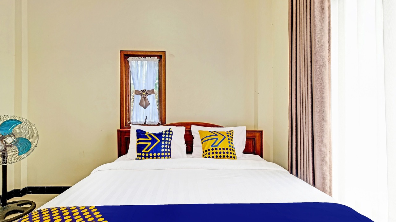 Photo of Bedroom in Bulukerto