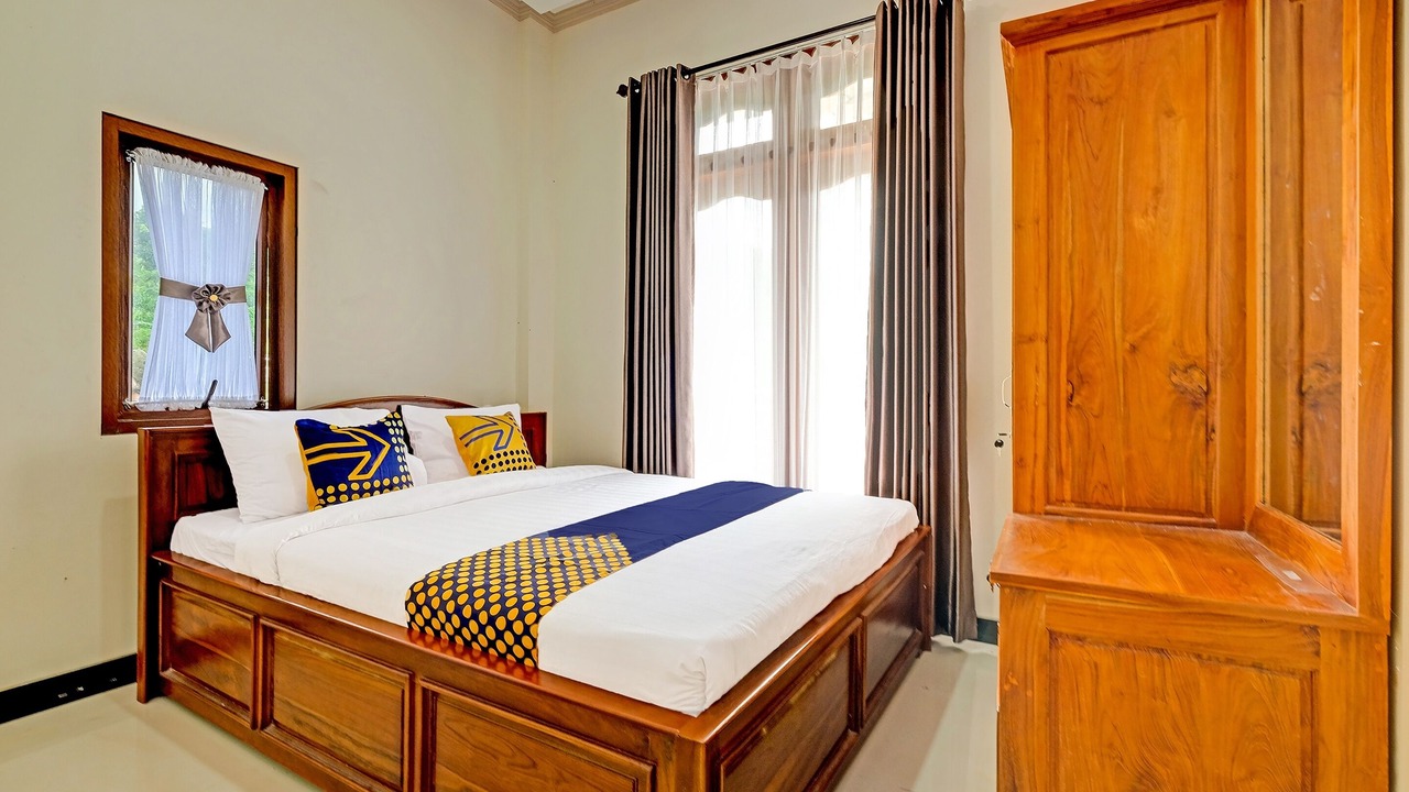 Photo of Bedroom in Bulukerto