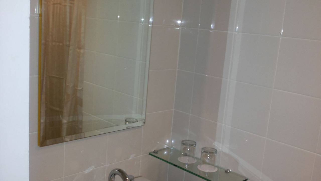 Photo of Bathroom in Sunset Road