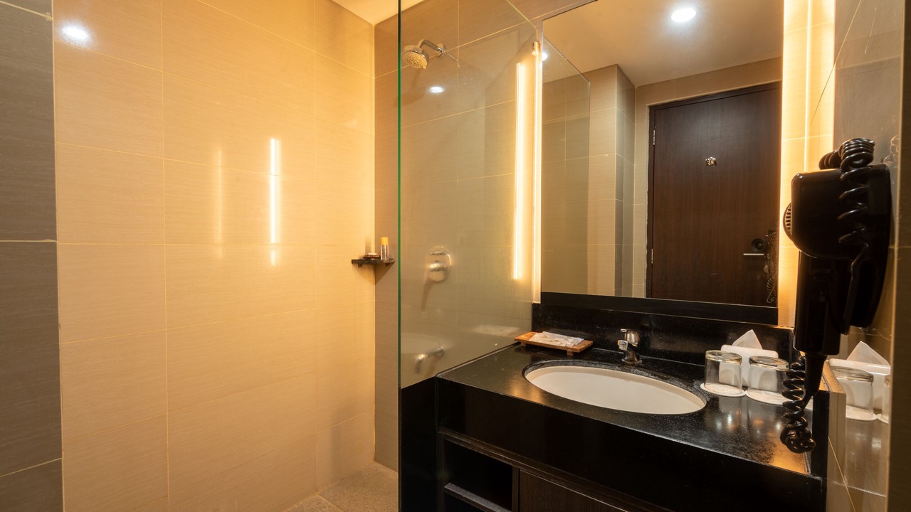 Photo of Bathroom in Sunset Road