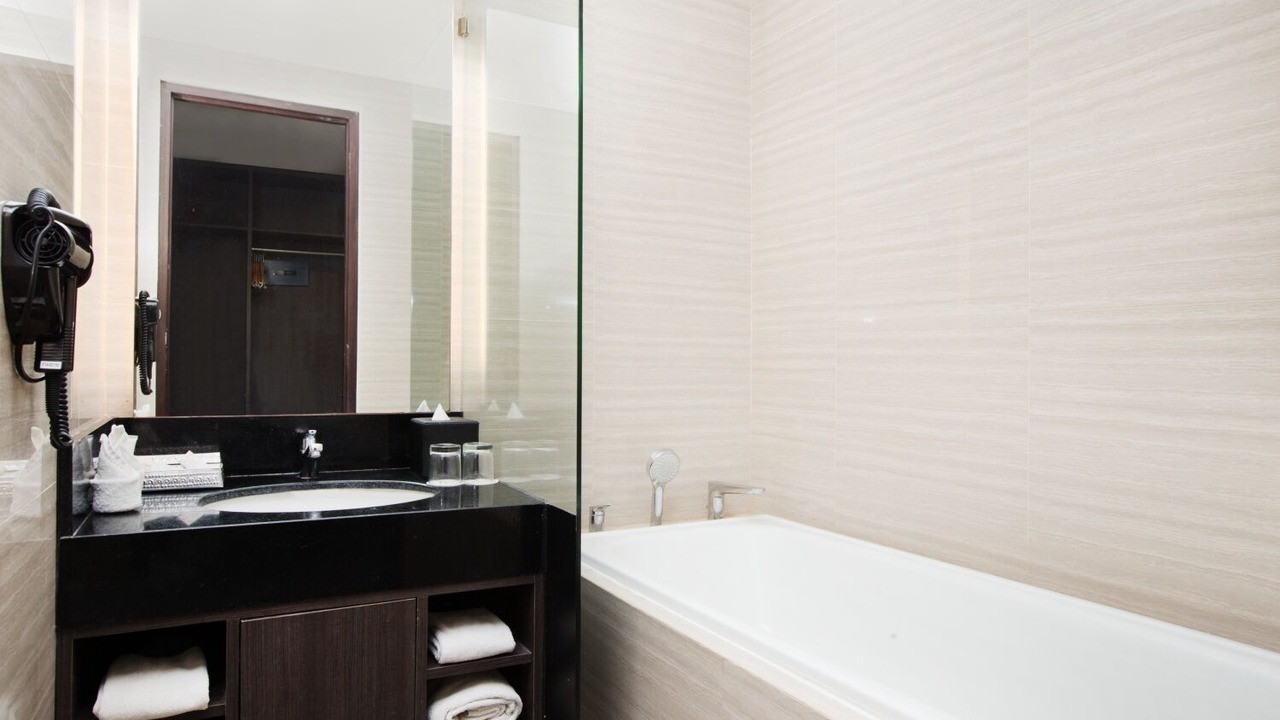 Photo of Bathroom in Sunset Road