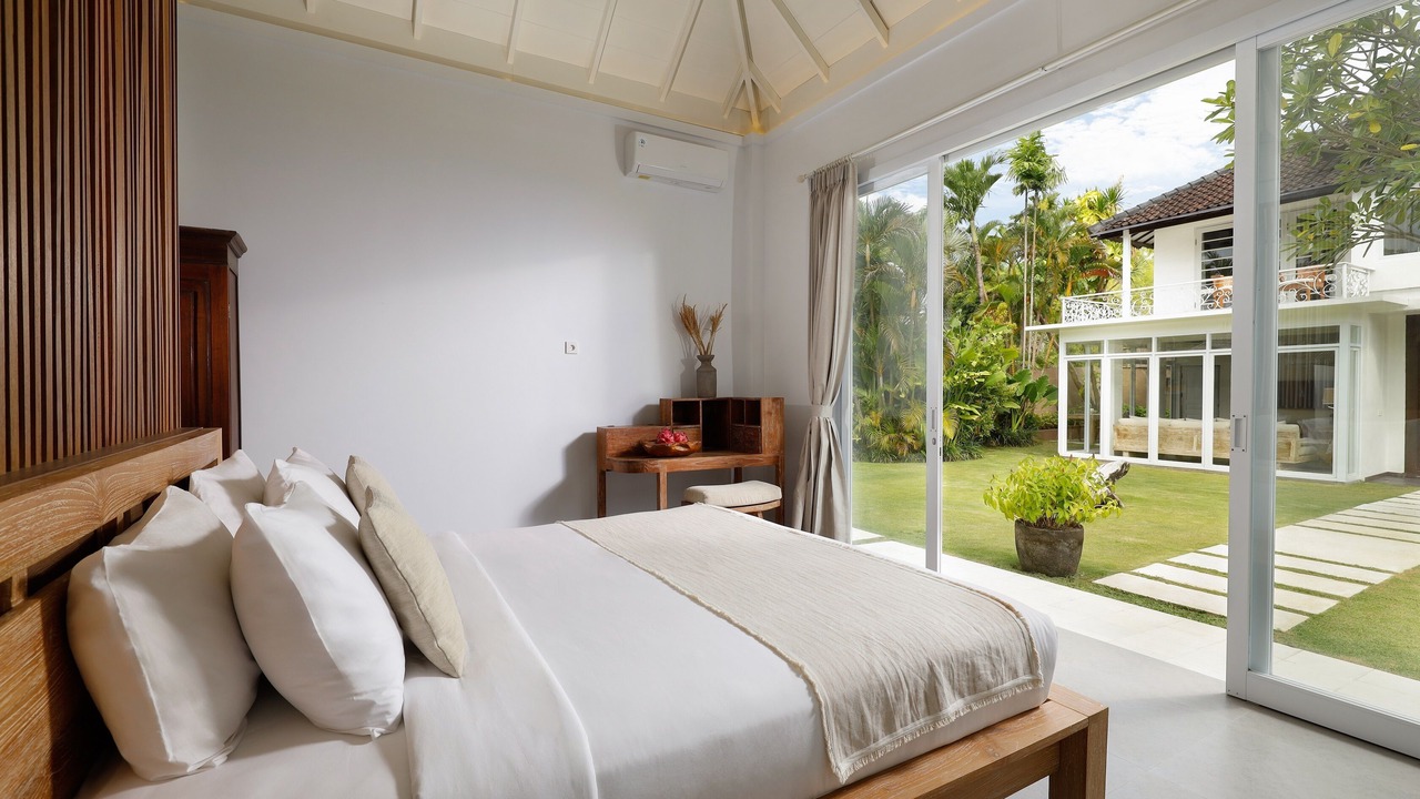 Photo of Bedroom in Sunset Road