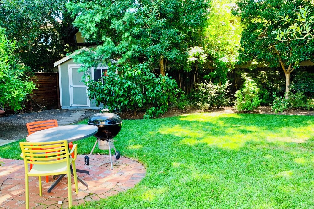 Photo of Outdoor in Professorville