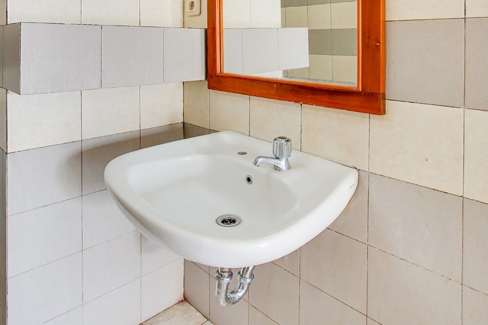 Photo of Bathroom in Cipanas
