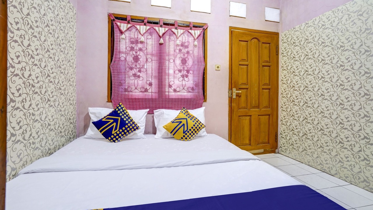 Photo of Bedroom in Cileunyi