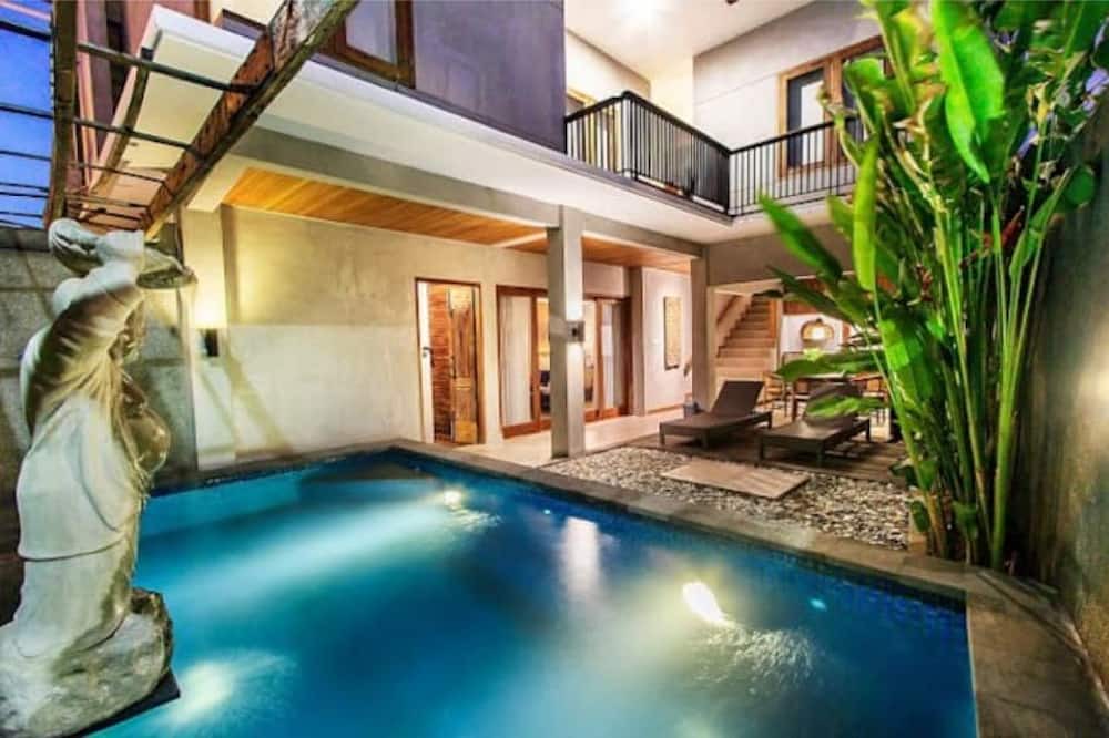 Photo of Outdoor in Raya Kuta