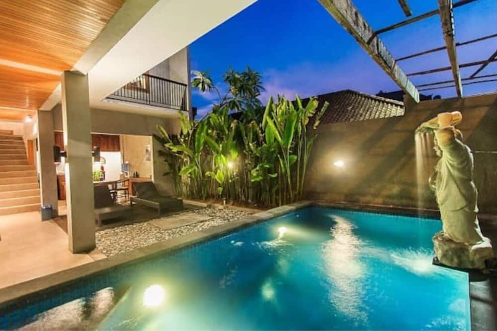 Photo of Outdoor in Raya Kuta