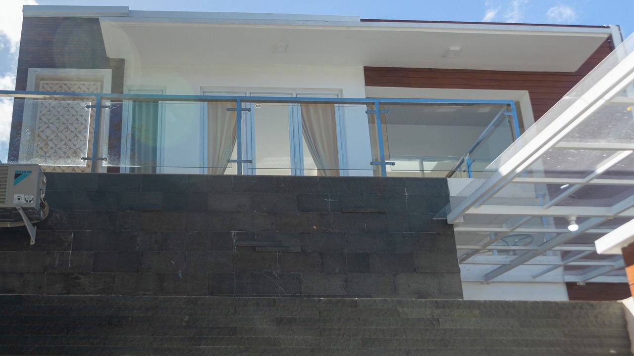Photo of Outdoor in Sunset Road