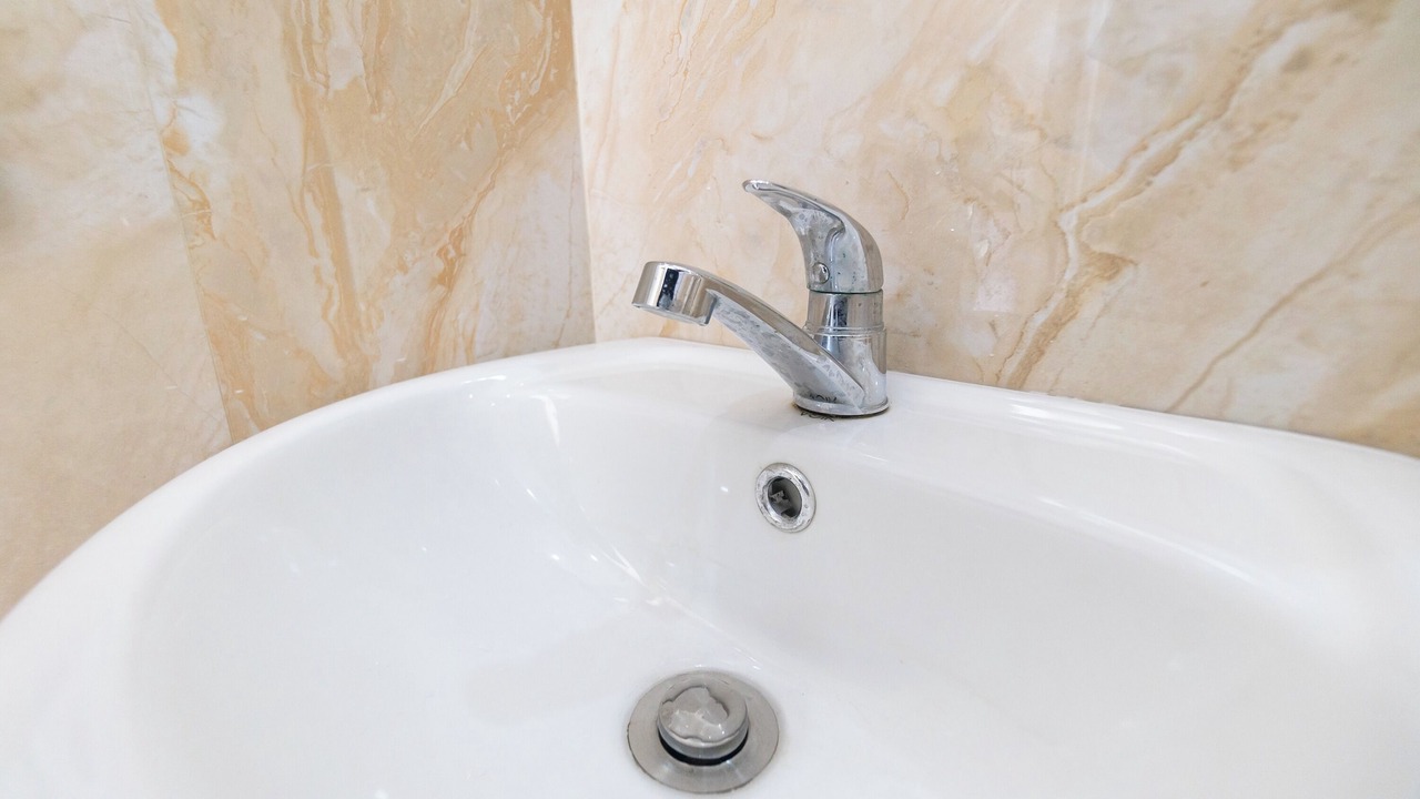 Photo of Bathroom in Sunset Road
