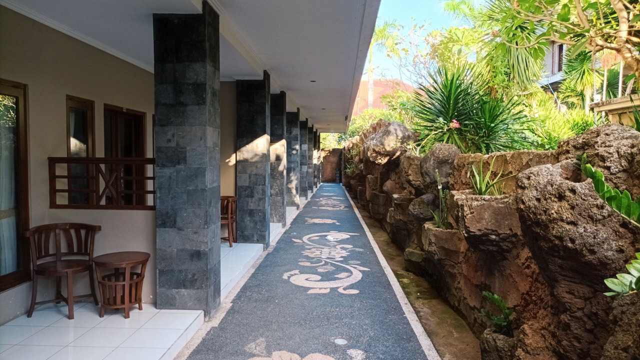 Photo of Patio Balcony in Kartika Plaza