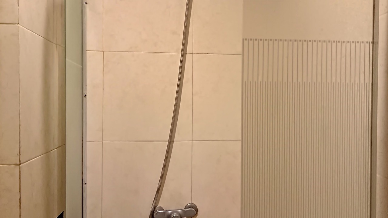 Photo of Bathroom in Kartika Plaza