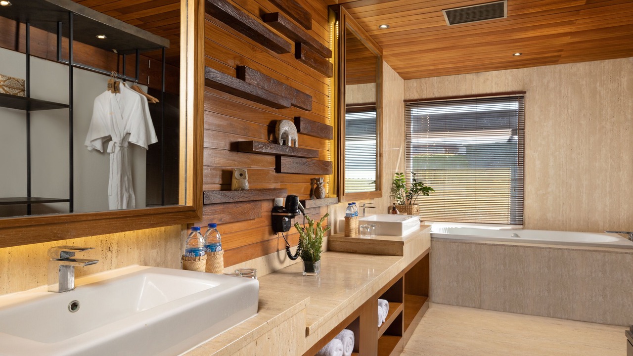 Photo of Bathroom in By Pass Ngurah Rai Kuta