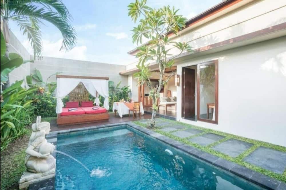Photo of Outdoor in By Pass Ngurah Rai