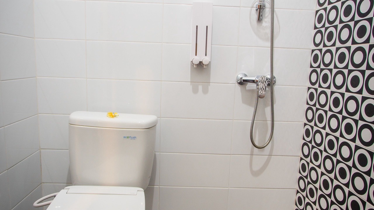 Photo of Bathroom in Kartika Plaza