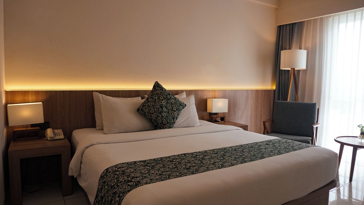 Photo of Bedroom in Kartika Plaza