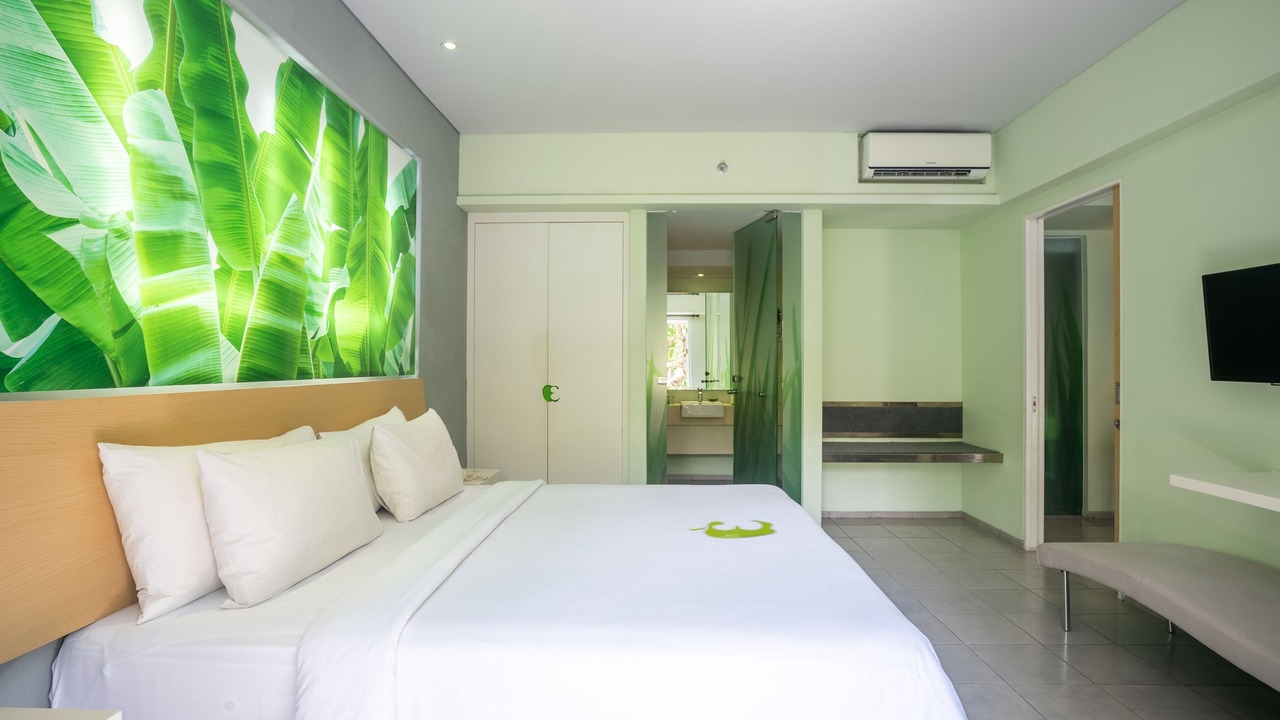 Photo of Bedroom in Kartika Plaza