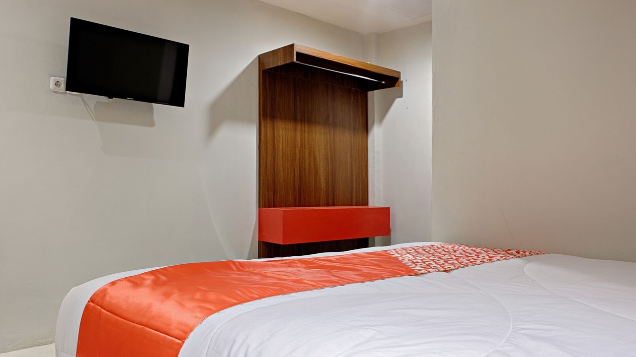 Photo of Bedroom in Makassar