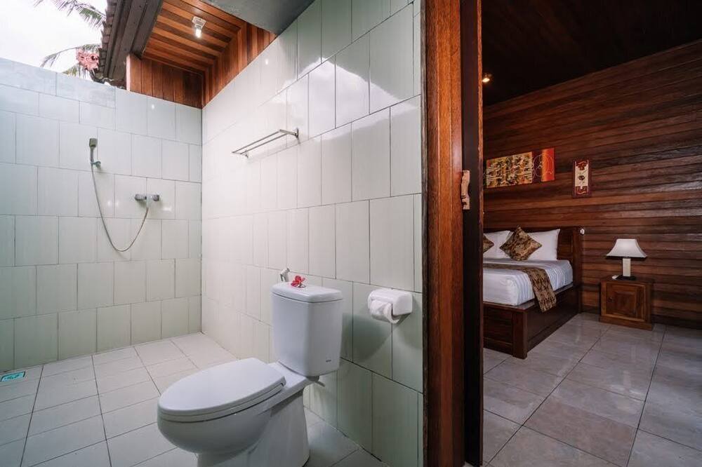 Photo of Bathroom in Jungut Batu