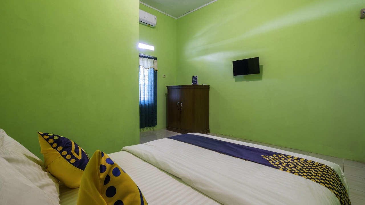 Photo of Bedroom in Karangtengah