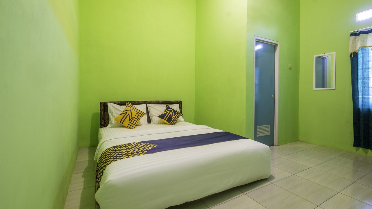 Photo of Bedroom in Karangtengah