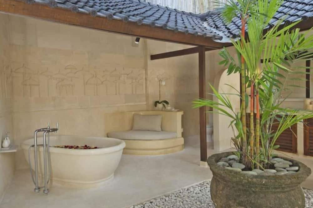 Photo of Bathroom in Nakula