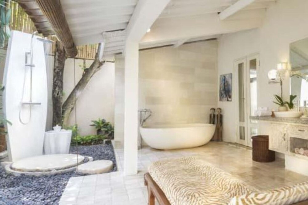 Photo of Bathroom in Nakula