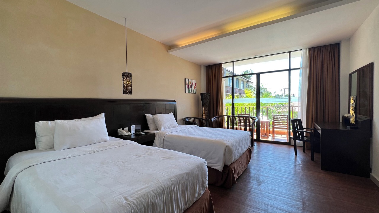 Photo of Bedroom in Kartika Plaza