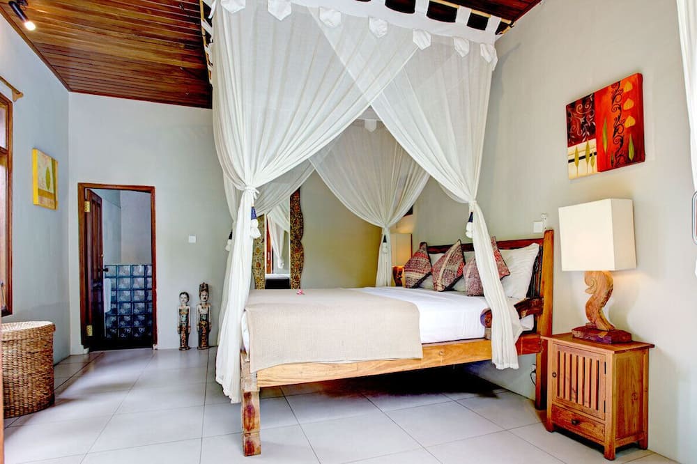 Photo of Bedroom in Sunset Road