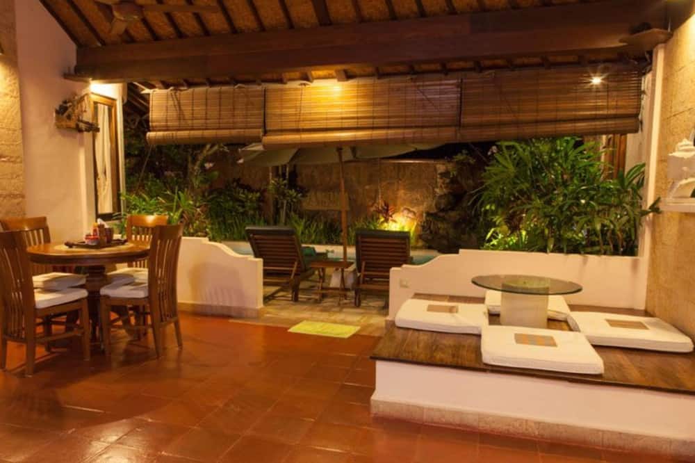 Photo of Patio Balcony in Dyanapura