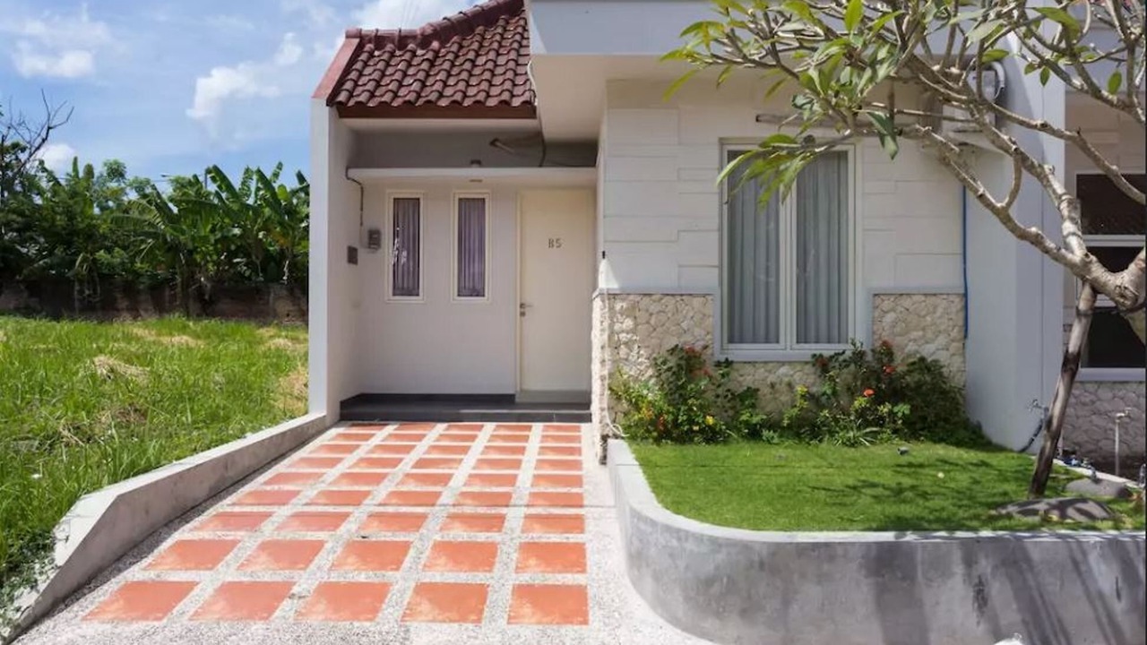 Photo of Buildings in Banjar Semer