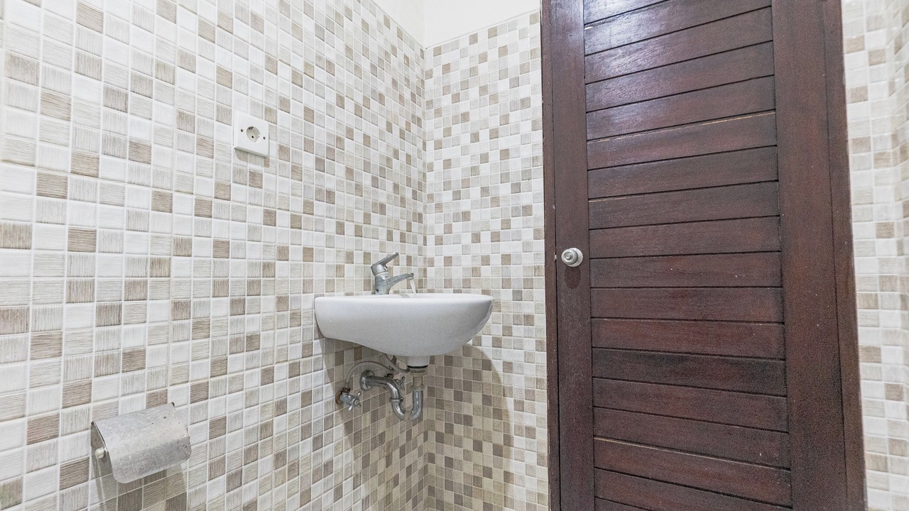 Photo of Bathroom in Batu Bolong