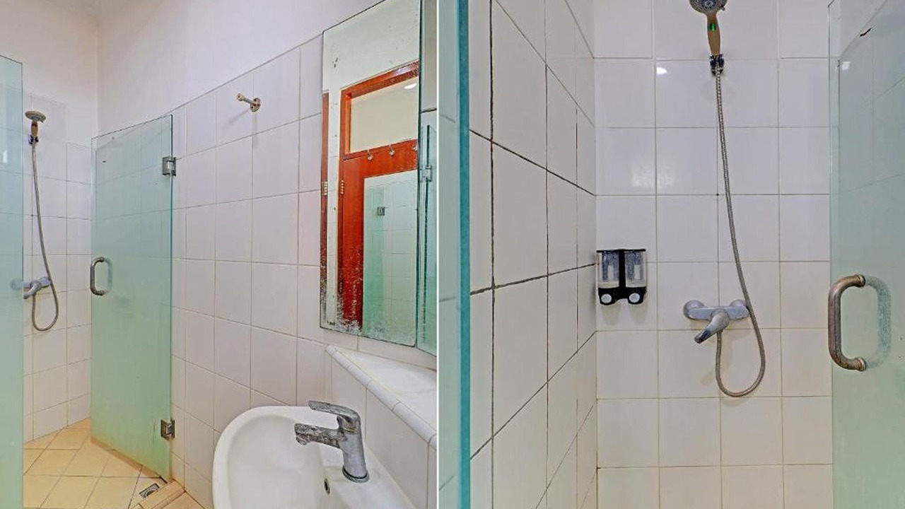 Photo of Bathroom in Raya Kuta