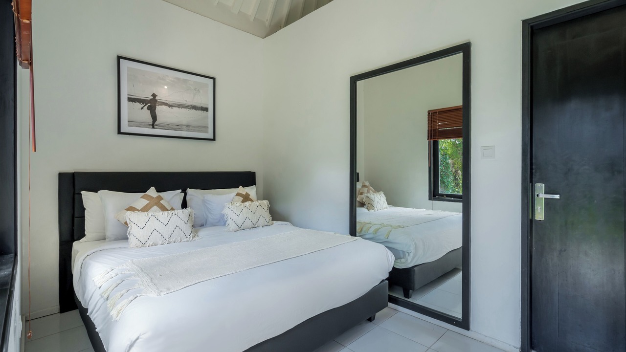 Photo of Bedroom in Petitenget