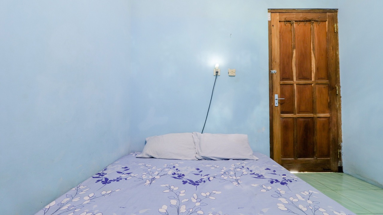 Photo of Bedroom in Kalirejo